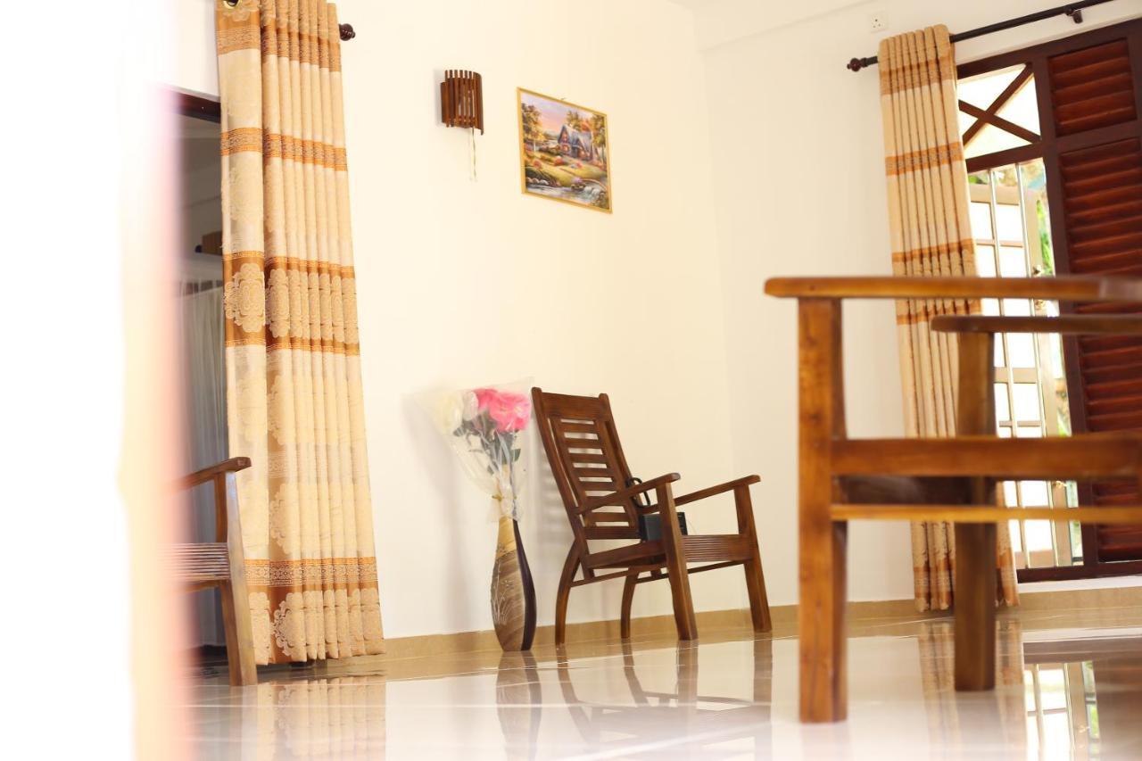 Kaumadi Villa Unawatuna Kültér fotó