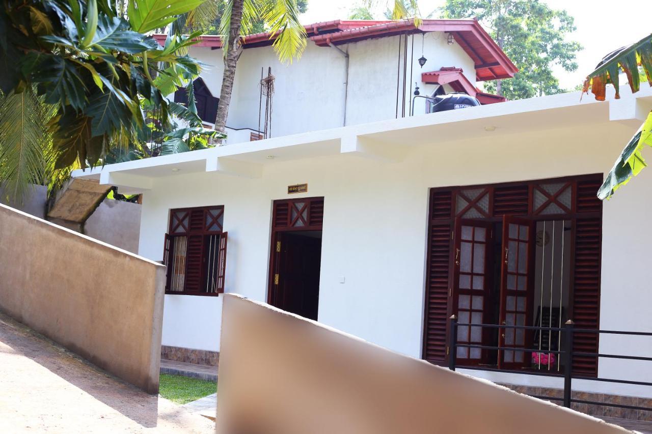 Kaumadi Villa Unawatuna Kültér fotó